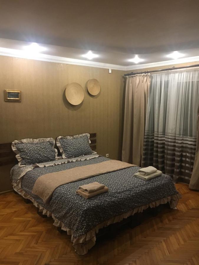 Kvartira na Krakivskiy 12 , 52 Daire Kiev Dış mekan fotoğraf